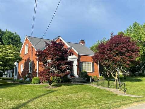 308 Summit Ave, Ligonier, PA 15658