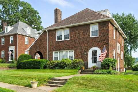 86 Park Pl E, Midland, PA 15059