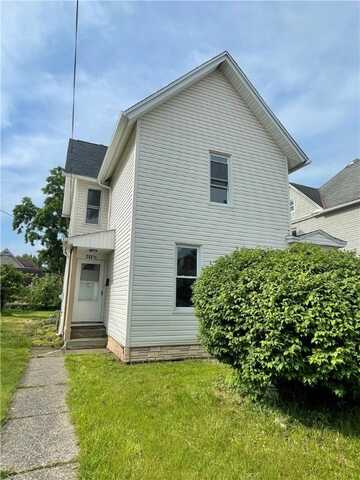 332 Shaw St, New Castle, PA 16101
