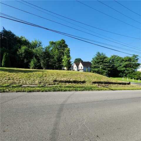 702 Court St, New Castle, PA 16105