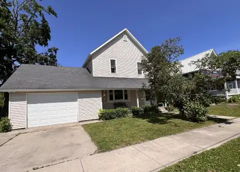 352 Young Street, Cheboygan, MI 49721