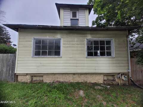 1406 Logan Boulevard, Altoona, PA 16602