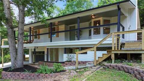 22556 E War Eagle RD, Springdale, AR 72764