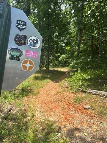 Nottingham DR, Bella Vista, AR 72715