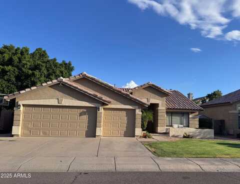 1637 E RUNION Drive, Phoenix, AZ 85024