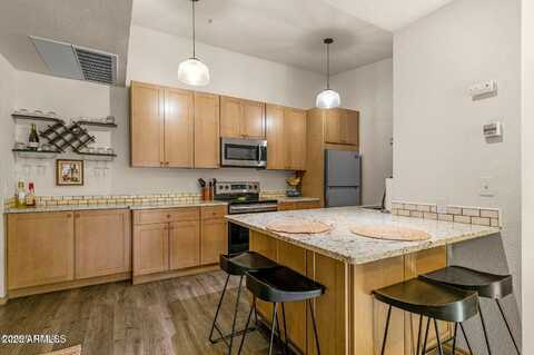 1185 W UNIVERSITY Avenue, Flagstaff, AZ 86001