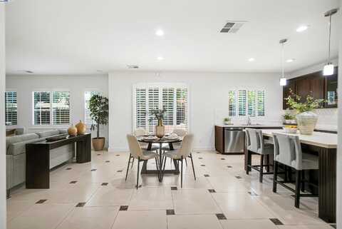 671 W Questa Trl, Mountain House, CA 95391