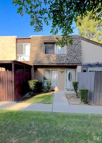 2617 Pinon Springs Circle, Bakersfield, CA 93309