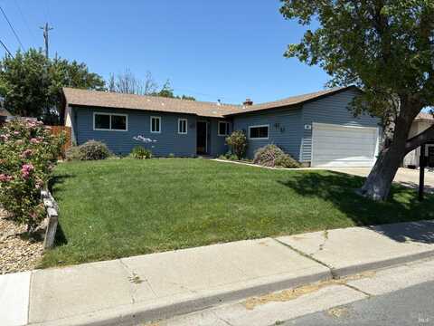 90 Yosemite Drive, Rio Vista, CA 94571
