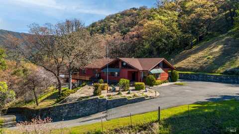 3300 Mill Creek Road, Ukiah, CA 95482