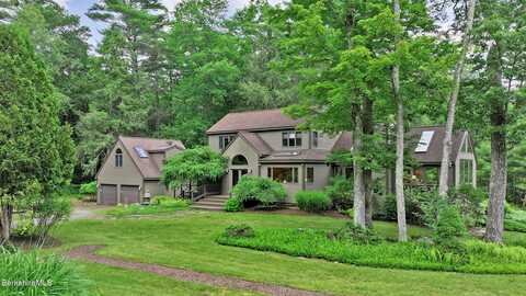 355 Adsit Crosby Rd, New Marlborough, MA 01230