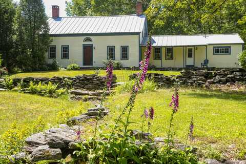 93 Colrain Stage Rd, Heath, MA 01346