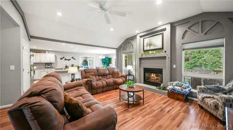 611 Woodbridge Road, Camdenton, MO 65020