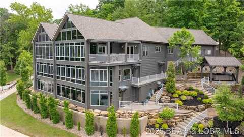 451 Wedge Wood Drive, Camdenton, MO 65020