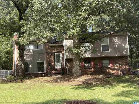 32 HUNTERS TRACE, PELHAM, AL 35124