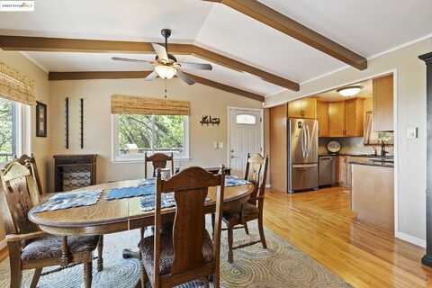 23406 Tanager Dr, Twain Harte, CA 95383