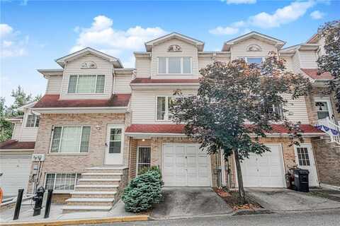 16 Fawn Lane, Staten Island, NY 10306