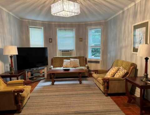 100 Avenue P, Brooklyn, NY 11204