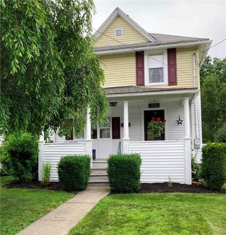 74 Cleveland Avenue, Elmira, NY 14905
