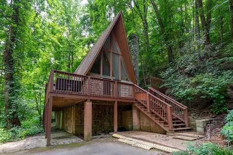 913 Ski Mountain Road, Gatlinburg, TN 37738