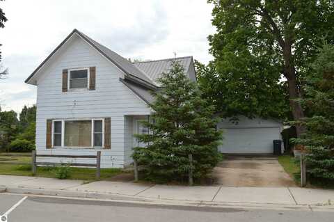 307 MAPLE STREET, KALKASKA, MI 49646