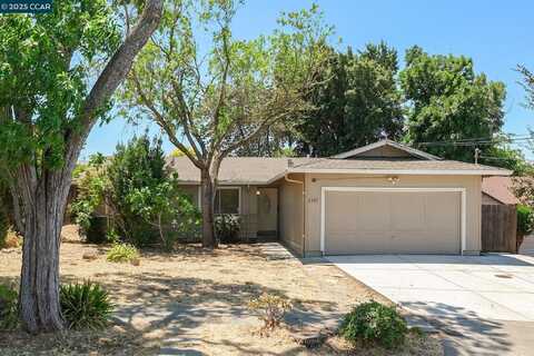 2307 Panoramic Dr, Concord, CA 94520