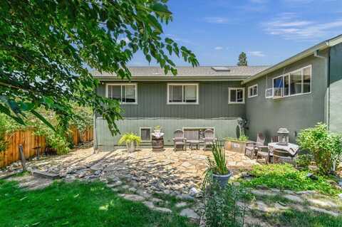 507 Toyanza Drive, San Andreas, CA 95249
