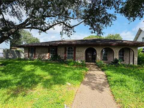 5905 Saint Andrews Drive, Corpus Christi, TX 78413
