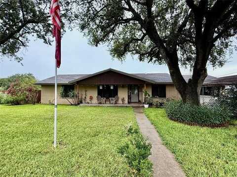 327 Taylor Road, Falfurrias, TX 78355