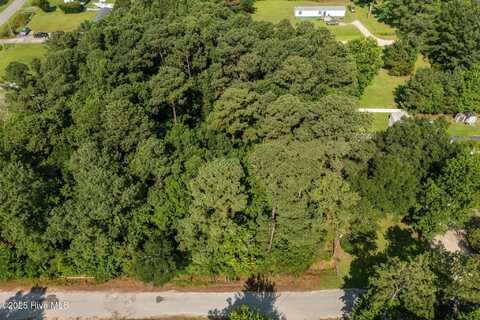 107 Seahorse Drive, Beaufort, NC 28516