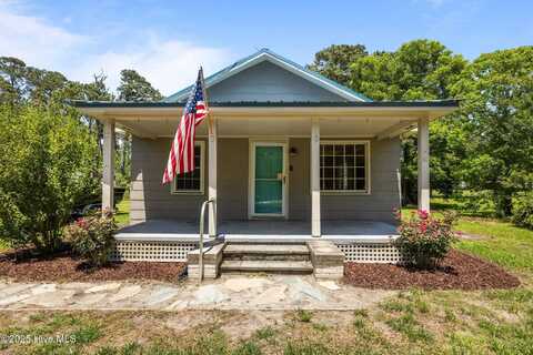 158 Channel Rock Road, Beaufort, NC 28516