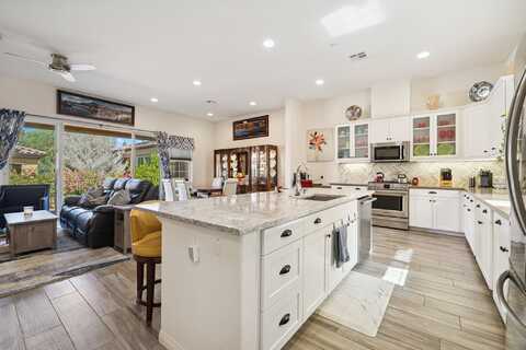 4017 Via Fragante, Palm Desert, CA 92260