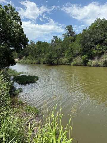 341 River View Rd, Fredericksburg, TX 78624