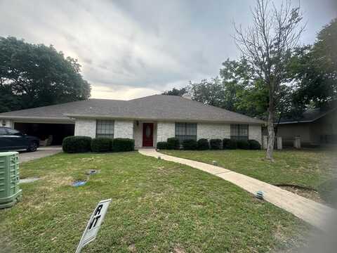 1407 Quinlan Creek Dr., Kerrville, TX 78028