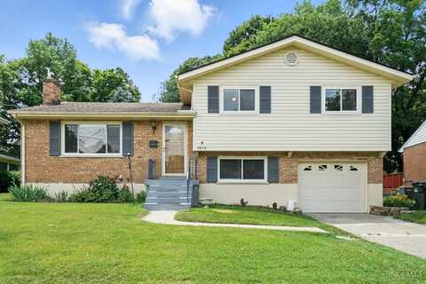 9015 Cotillion Drive, Springfield, OH 45231