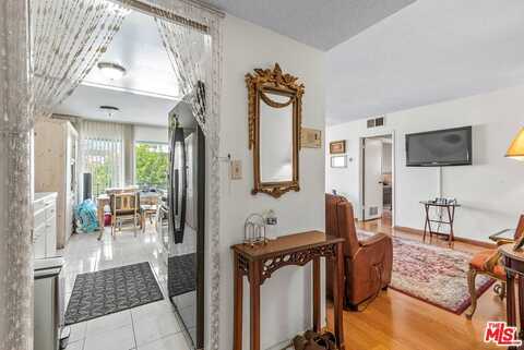 1410 S Bentley Ave, Los Angeles, CA 90025