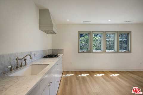 3132 Belden Dr, Los Angeles, CA 90068