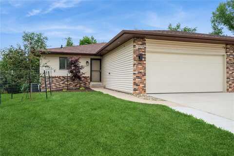 1579 Matterhorn Dr. NE, Cedar Rapids, IA 52402