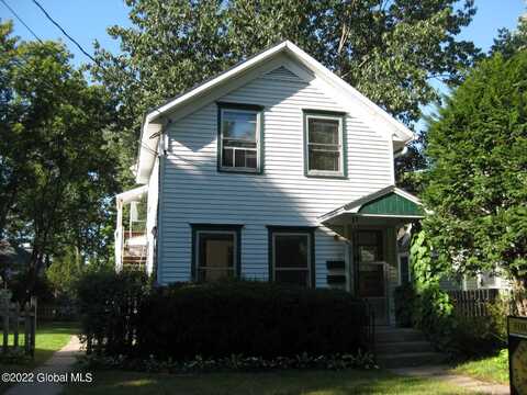 5 Avery Street, Saratoga Springs, NY 12866