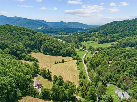 189 Poverty Branch Road, Barnardsville, NC 28709