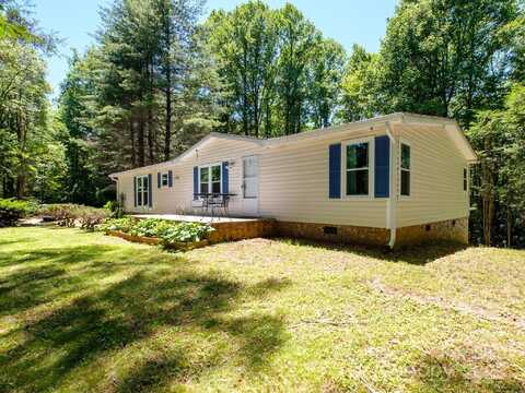 3347 Parkway Road, Rosman, NC 28772