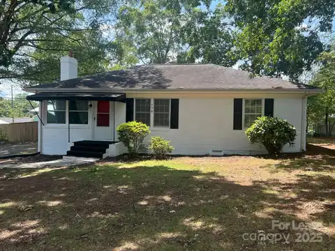 438 Coolidge Avenue, Statesville, NC 28677