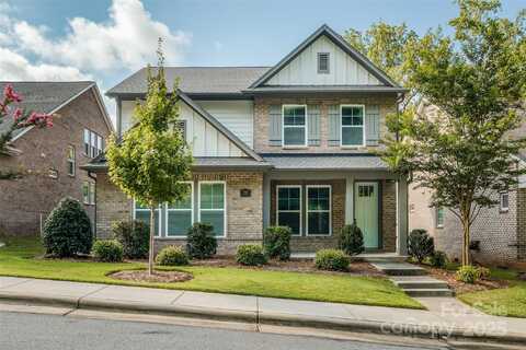 707 Marion Drive, Matthews, NC 28105
