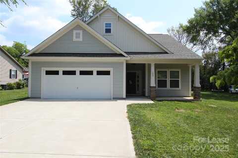 300 Commodore Loop, Mooresville, NC 28117