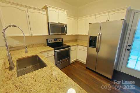 5418 Franklin Springs Circle, Charlotte, NC 28217