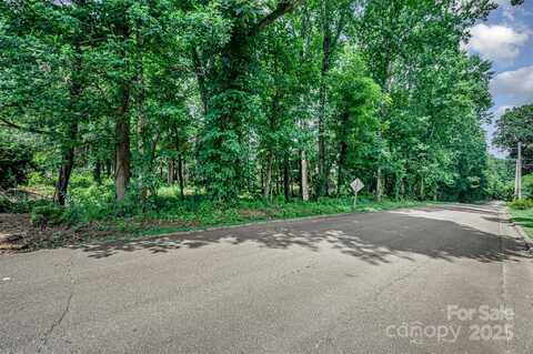 803 W 1st Street, Newton, NC 28658