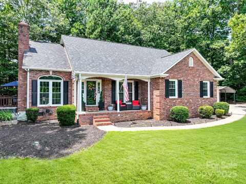 132 General Pemberton Street, Stanley, NC 28164
