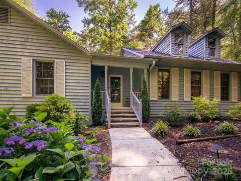 30 Falcon Wood Way, Flat Rock, NC 28739