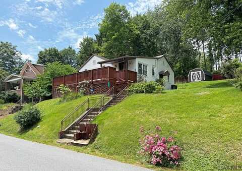 121 Royal Avenue, Johnstown, PA 15905