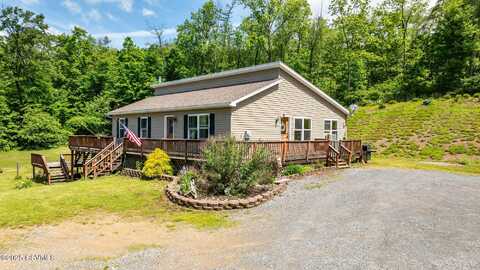 901 SUMMIT Road, Middleburg, PA 17842